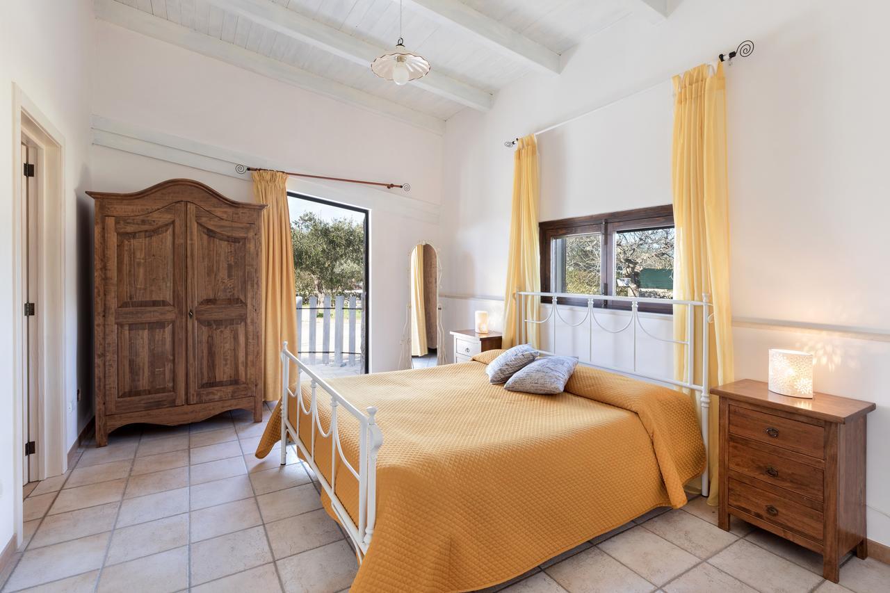 Fascino Antico Trulli B&B Martina Franca Dış mekan fotoğraf