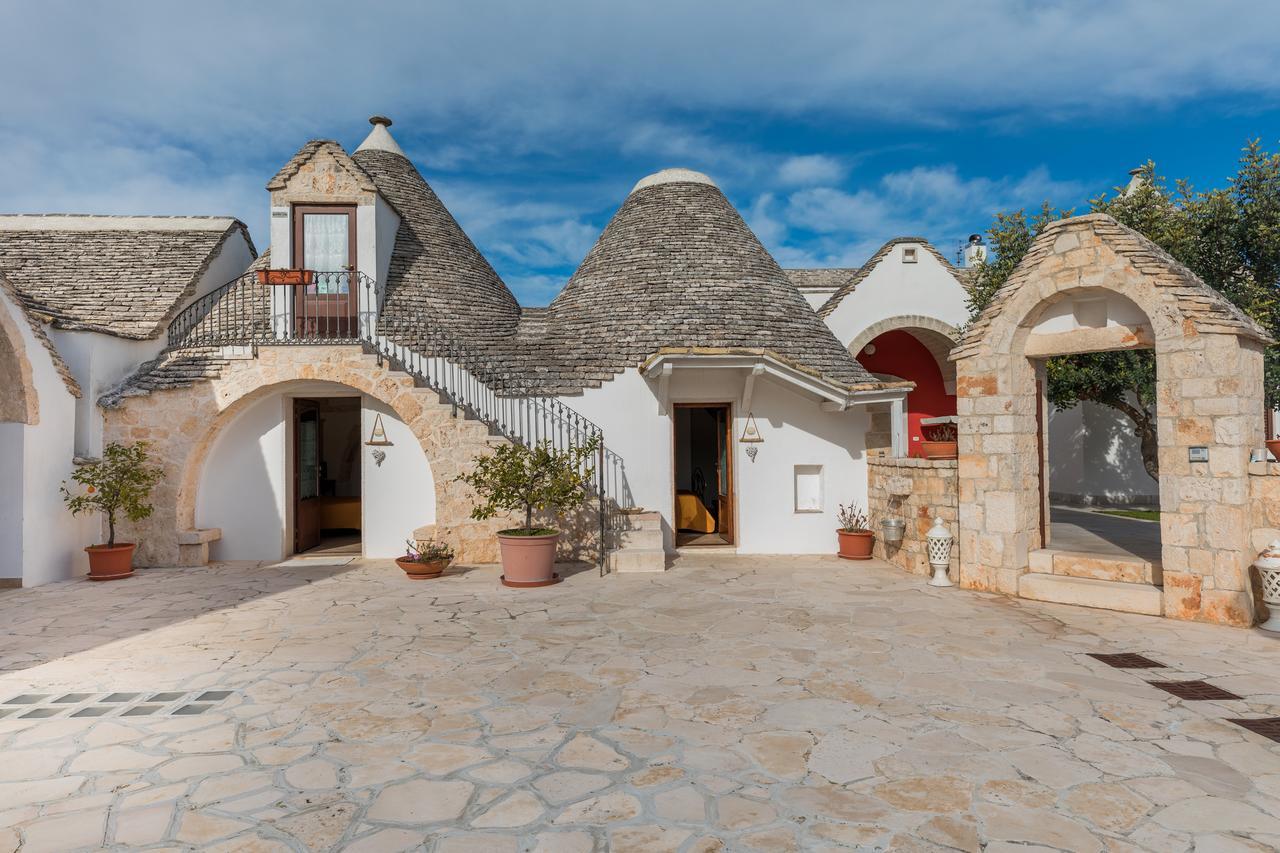 Fascino Antico Trulli B&B Martina Franca Dış mekan fotoğraf